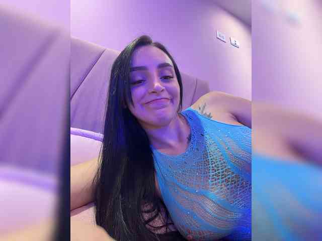 AprilRosse webcam