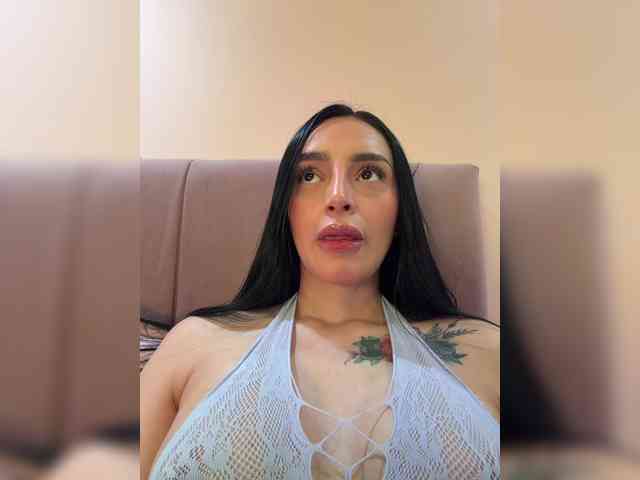 AprilRosse webcam