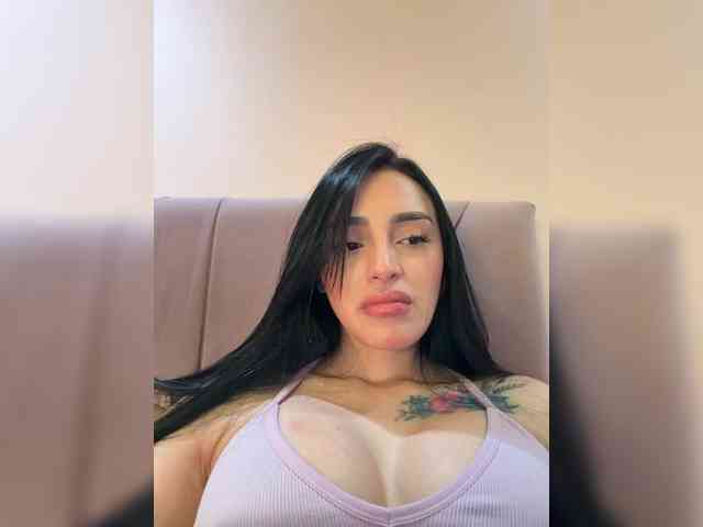 AprilRosse webcam