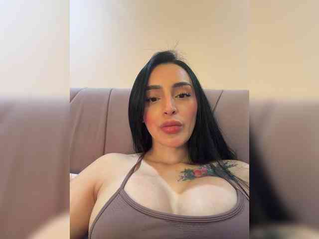 AprilRosse webcam