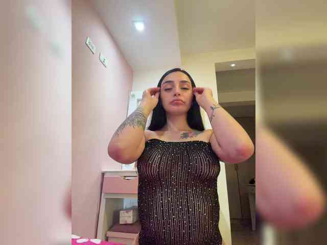aprilrosse's live room