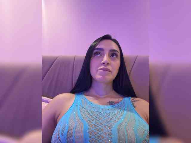 AprilRosse webcam