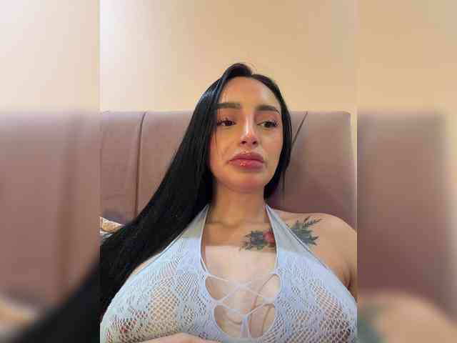 AprilRosse webcam