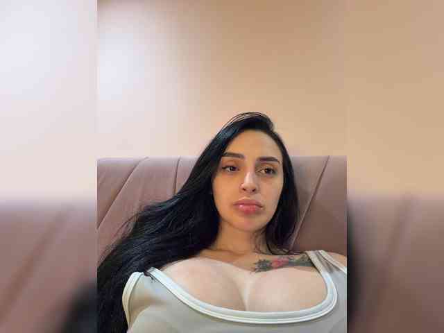 AprilRosse webcam