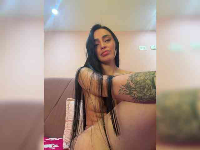 AprilRosse webcam