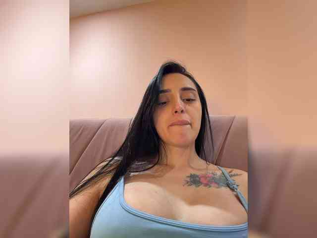 AprilRosse webcam