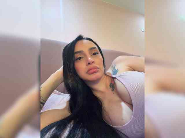 AprilRosse webcam