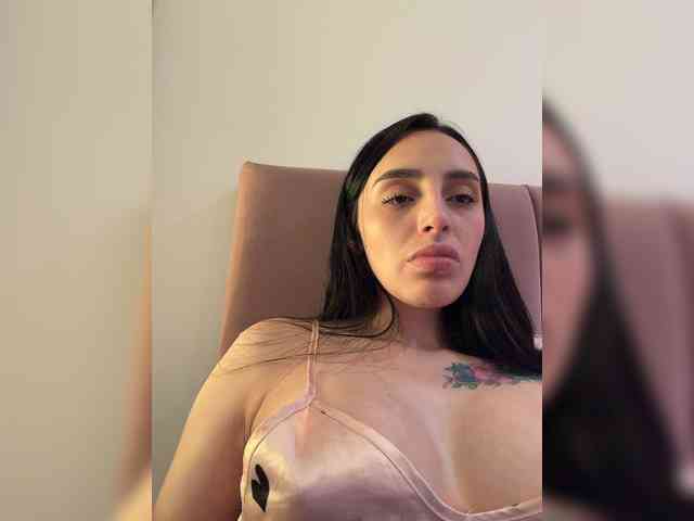 AprilRosse webcam