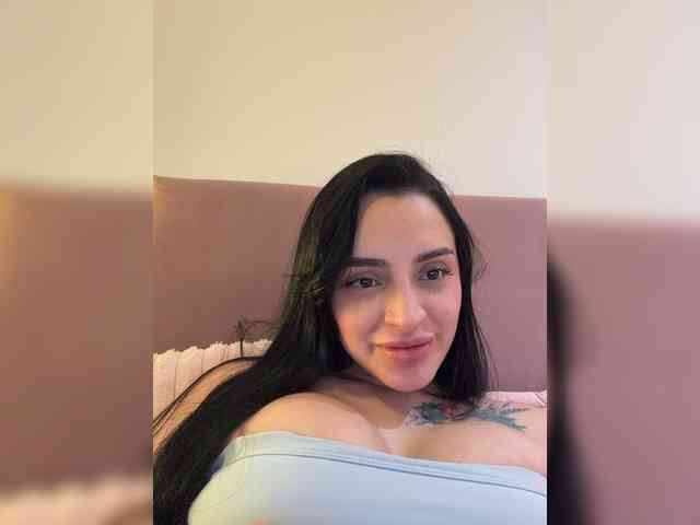 AprilRosse webcam