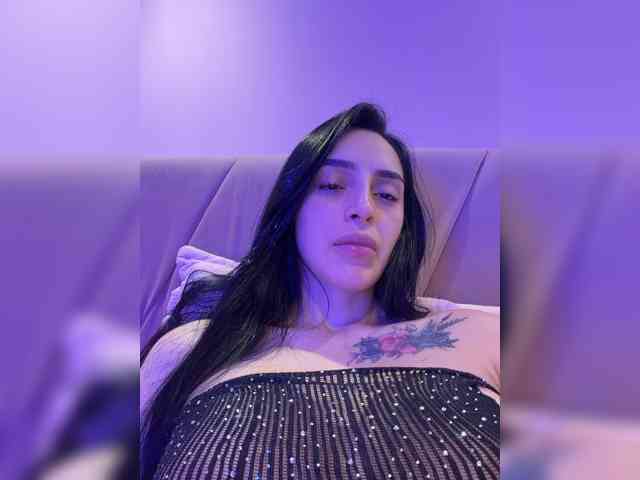 AprilRosse webcam