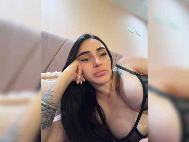 AprilRosse webcam