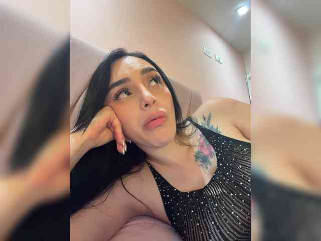 AprilRosse webcam