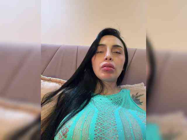 AprilRosse webcam