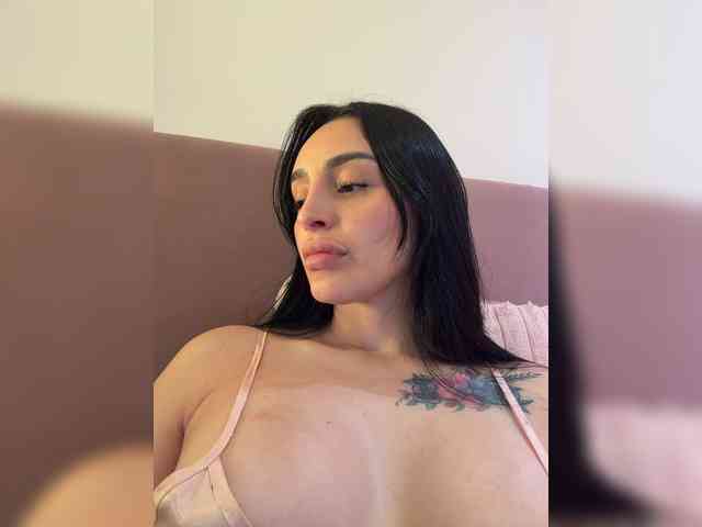 AprilRosse webcam