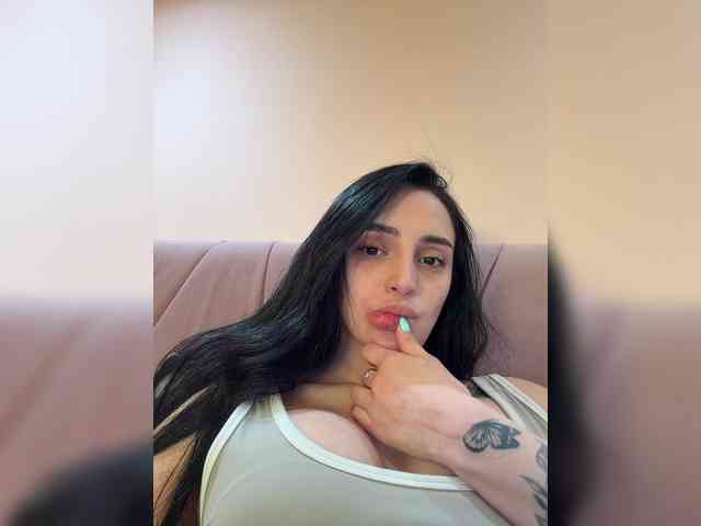 AprilRosse webcam