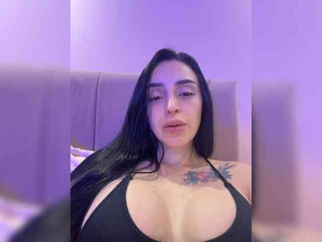 AprilRosse webcam