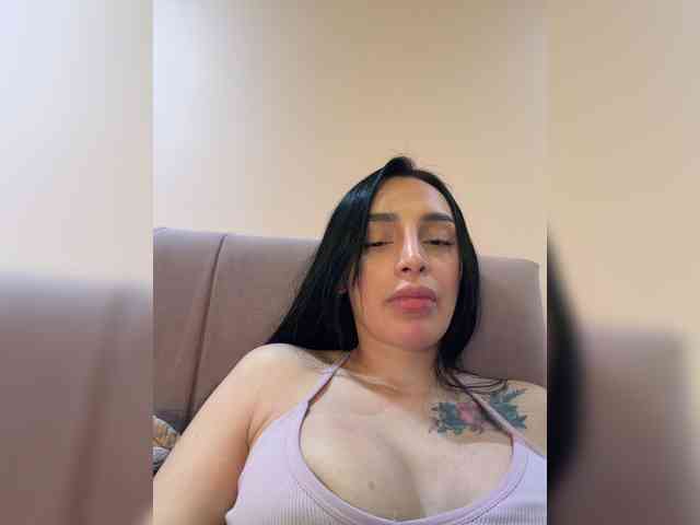 AprilRosse webcam