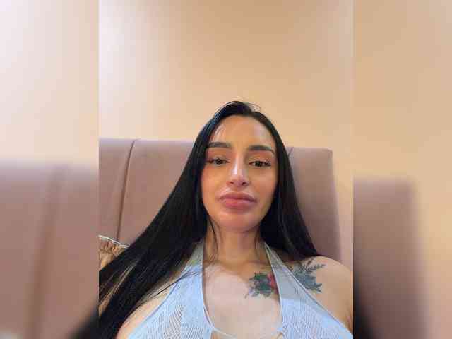 AprilRosse webcam