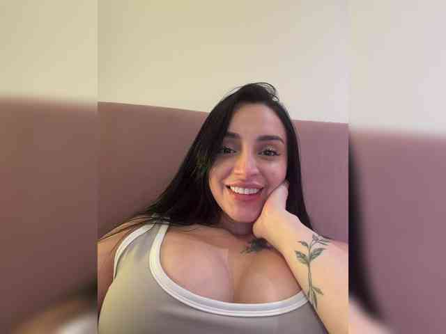 AprilRosse webcam
