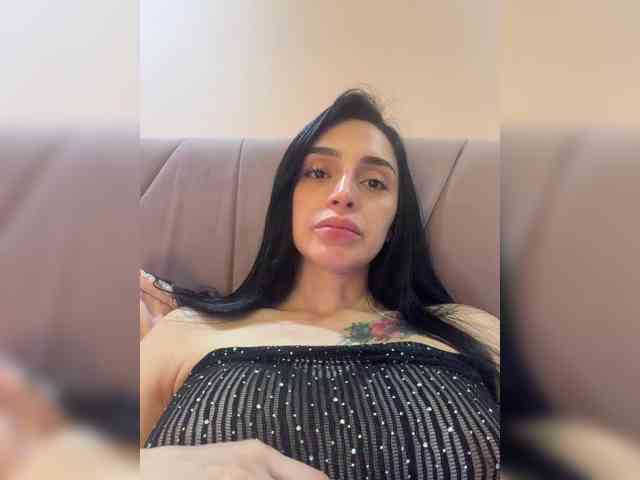 AprilRosse webcam