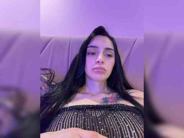 AprilRosse webcam