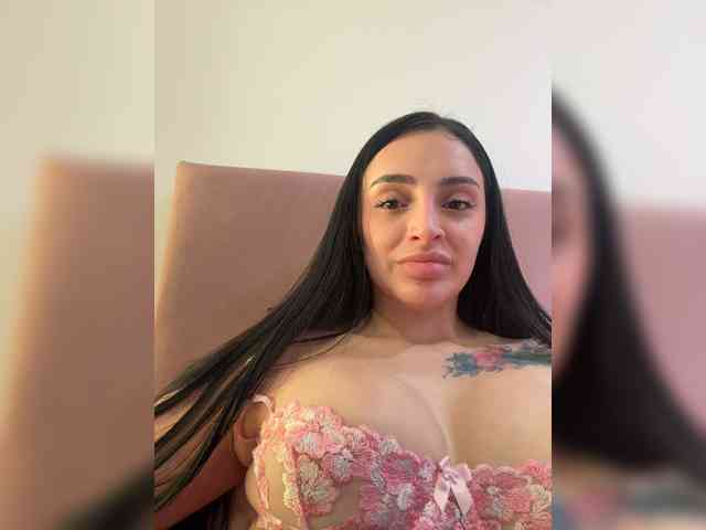 AprilRosse webcam