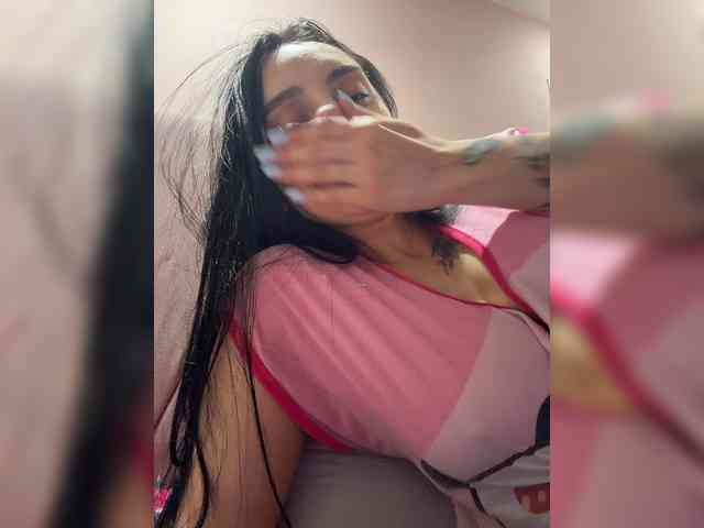 AprilRosse webcam