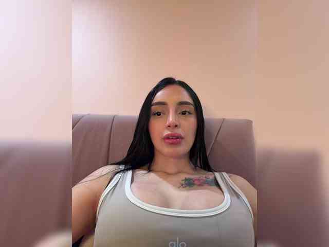 AprilRosse webcam