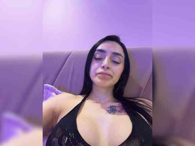 AprilRosse webcam