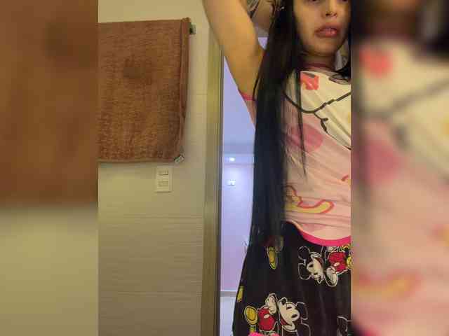 AprilRosse webcam