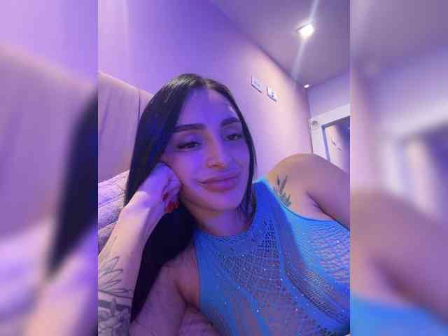 AprilRosse webcam