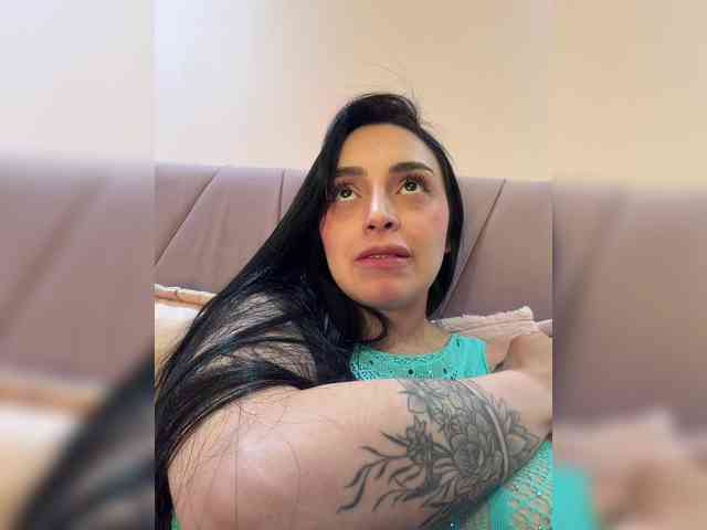 AprilRosse webcam