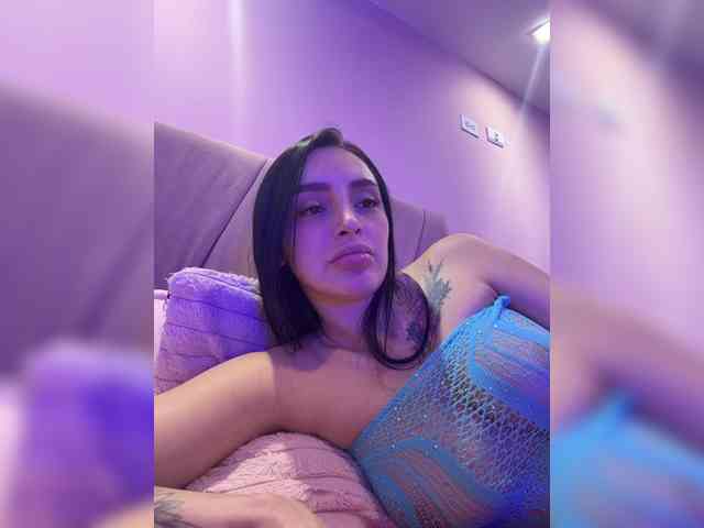 AprilRosse webcam