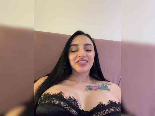 AprilRosse webcam