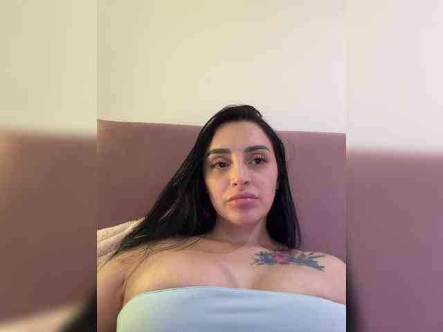 AprilRosse webcam