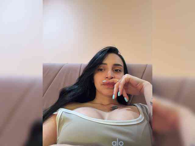 AprilRosse webcam