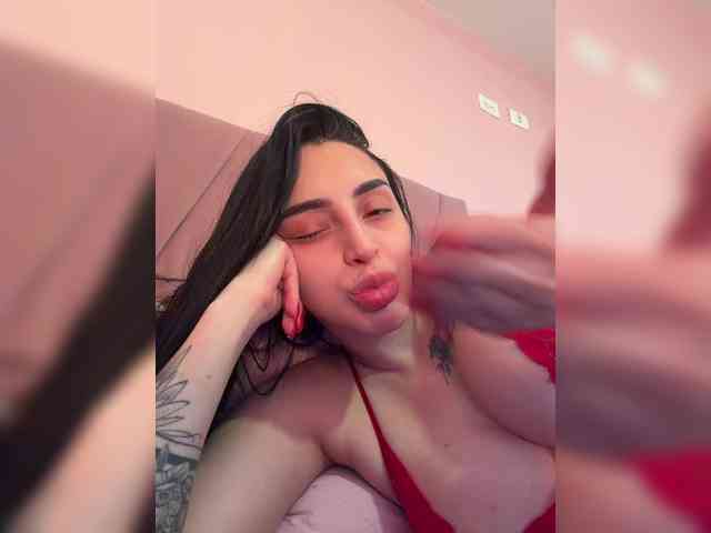 AprilRosse webcam