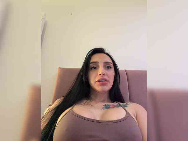AprilRosse webcam