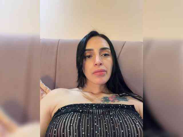 AprilRosse webcam