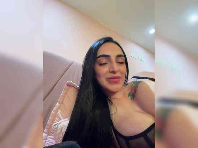 AprilRosse webcam