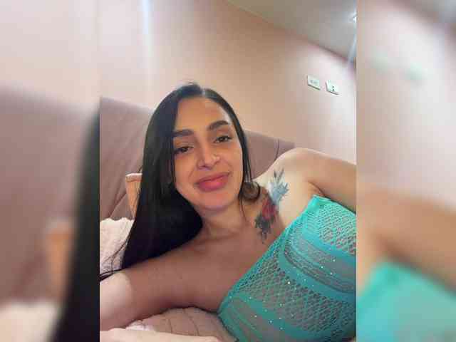 AprilRosse webcam