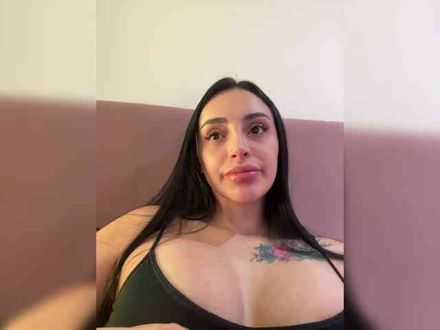 AprilRosse webcam