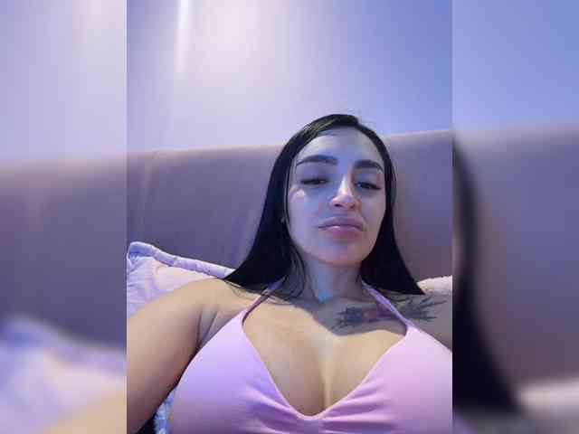 AprilRosse webcam
