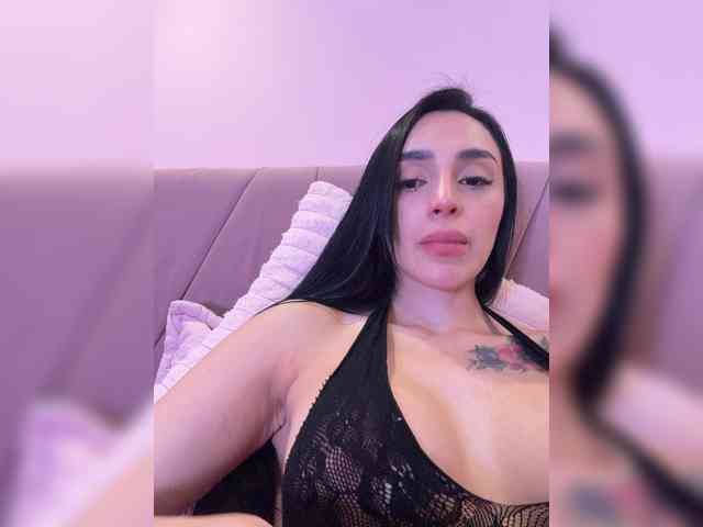 AprilRosse webcam