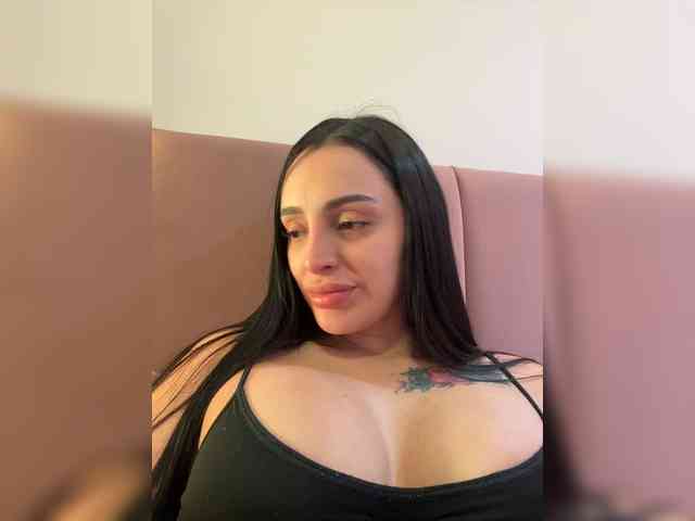 AprilRosse webcam