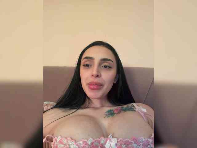 AprilRosse webcam