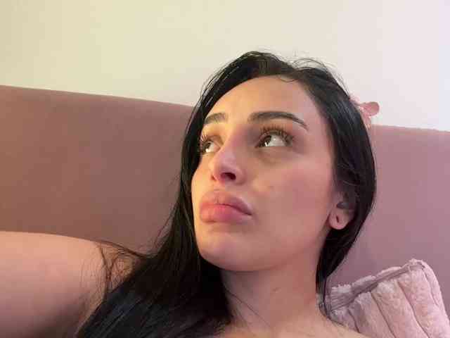 AprilRosse webcam