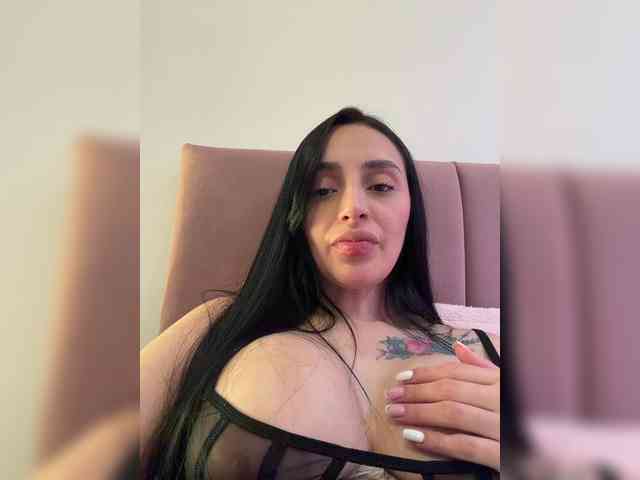AprilRosse webcam