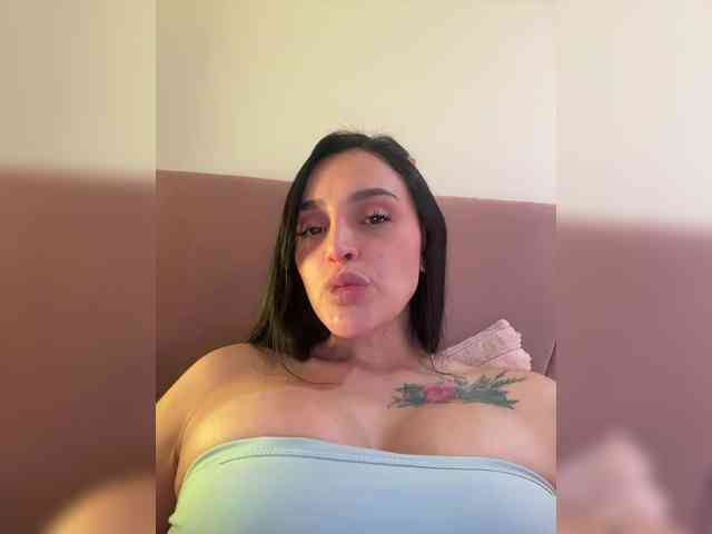 AprilRosse webcam