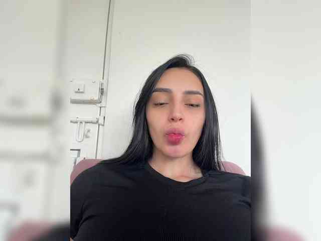 AprilRosse webcam